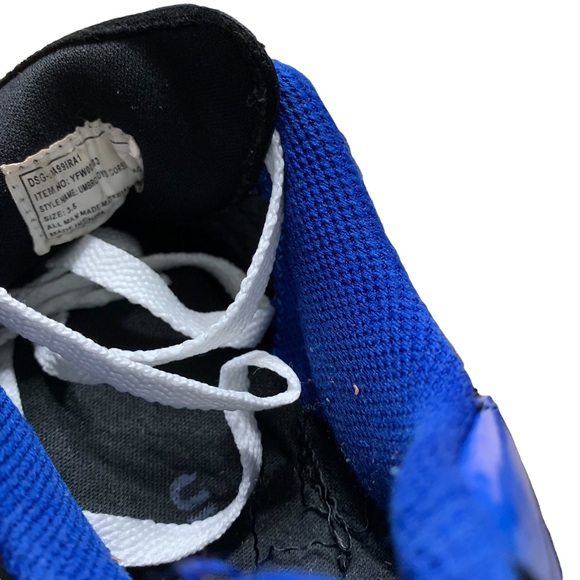 Umbro Boys Corsica Engage Cleats Blue Size 3.5 - Picture 5 of 7